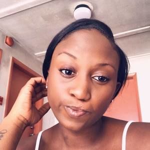 Meet your Posher, Marcia